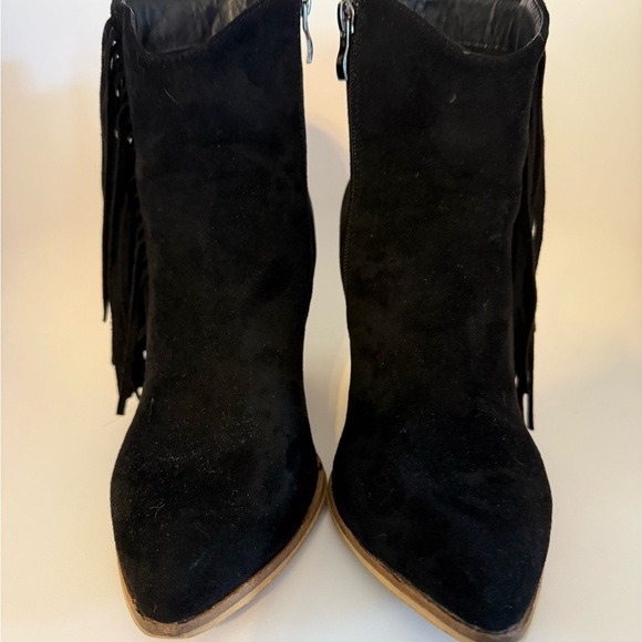 Buckle BEAST FASHION Black Suede Fringe Heeled Boots - Picture 3 of 9